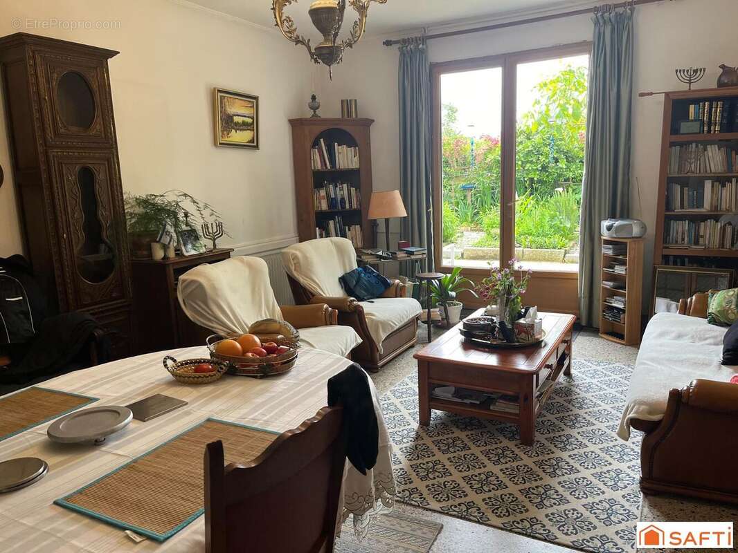 Photo 6 - Maison à ELLIANT