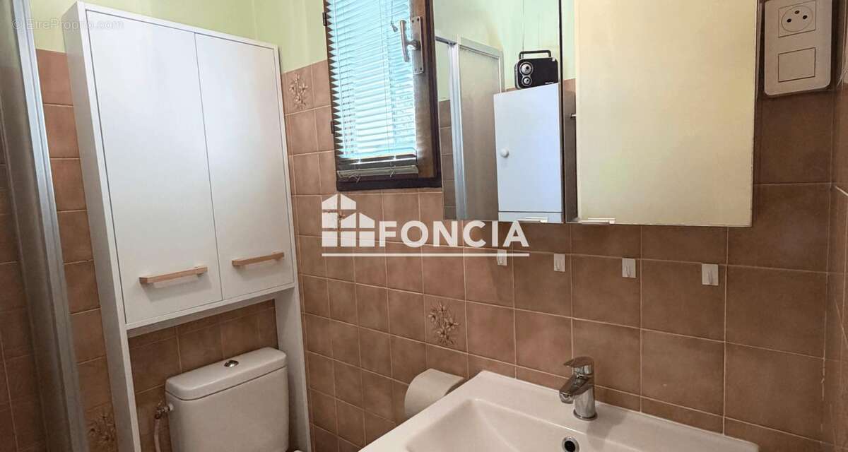 Appartement à LA LONDE-LES-MAURES