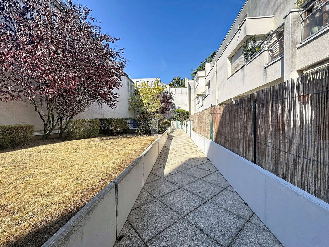 Appartement 53 m² à Reims  - photo 7