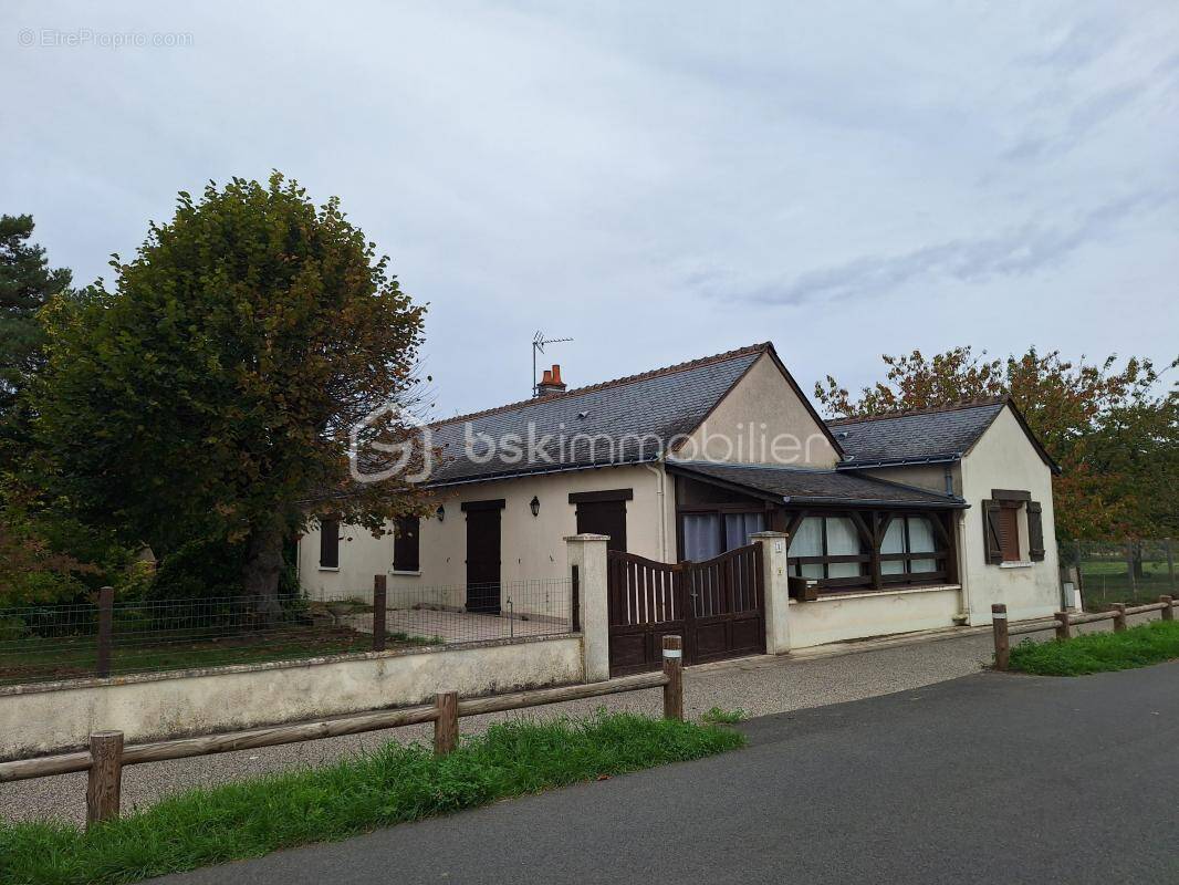 Maison à JOUE-LES-TOURS