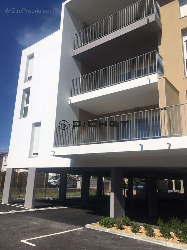 Appartement à ARLES