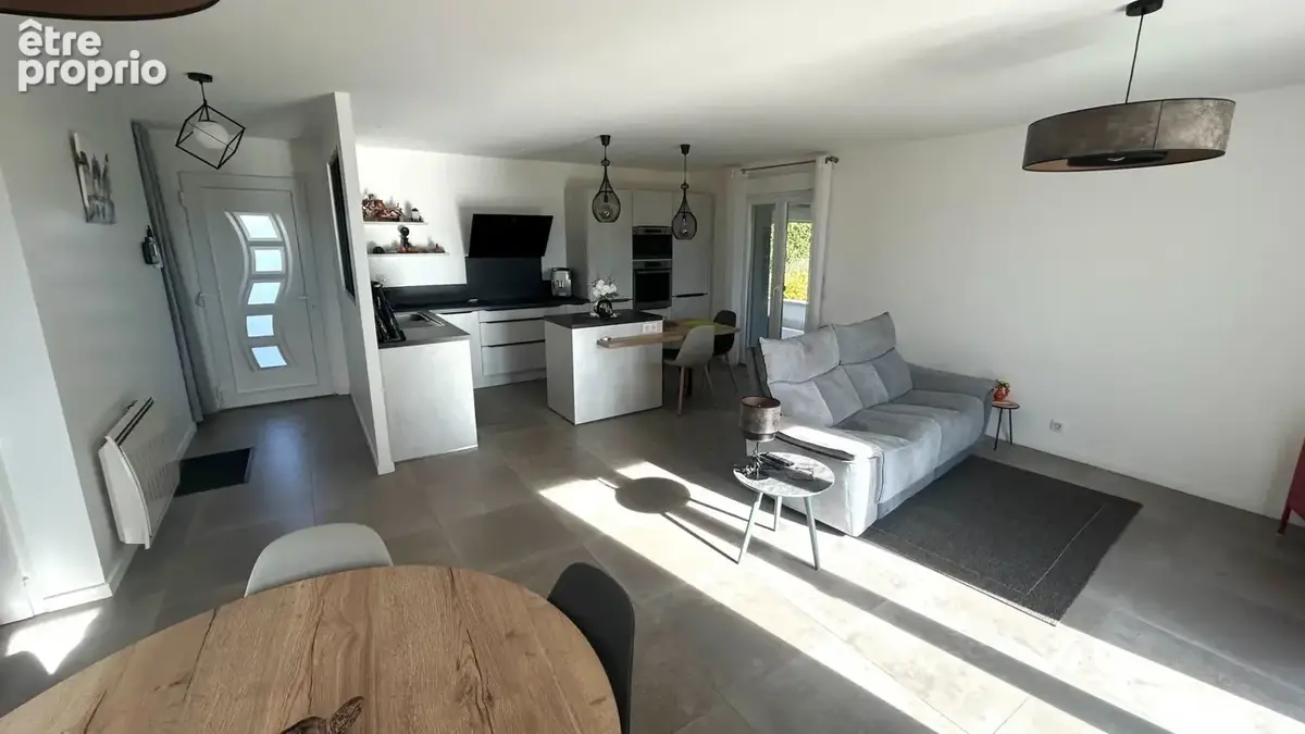 Maison 5 pièces 113 m² à vendre à Saint-Cergues (74140) - photo 8