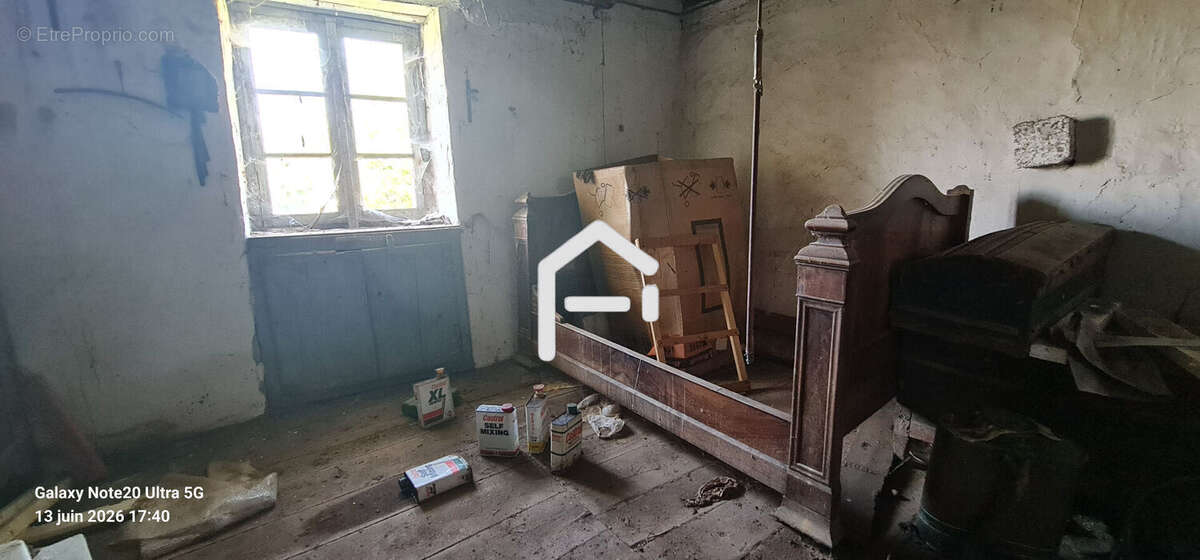 Maison 75 m² à Saint-Aulaire  - photo 5