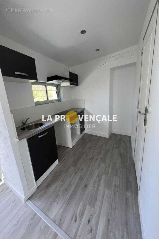 Appartement à AURIOL