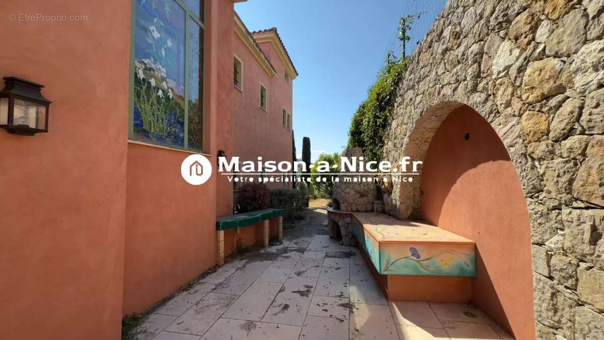 Maison à LA TURBIE