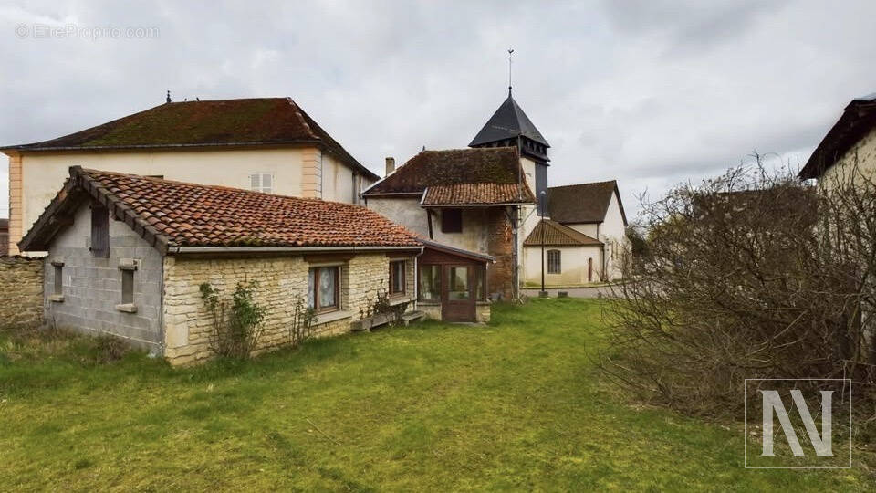 Maison à TRANNES