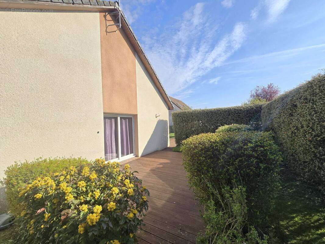 Maison à ARNIERES-SUR-ITON