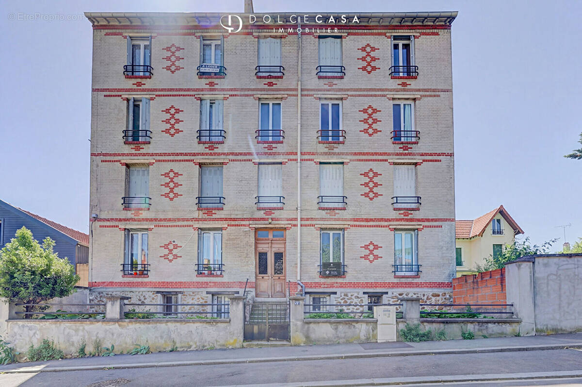 Appartement à LE PERREUX-SUR-MARNE