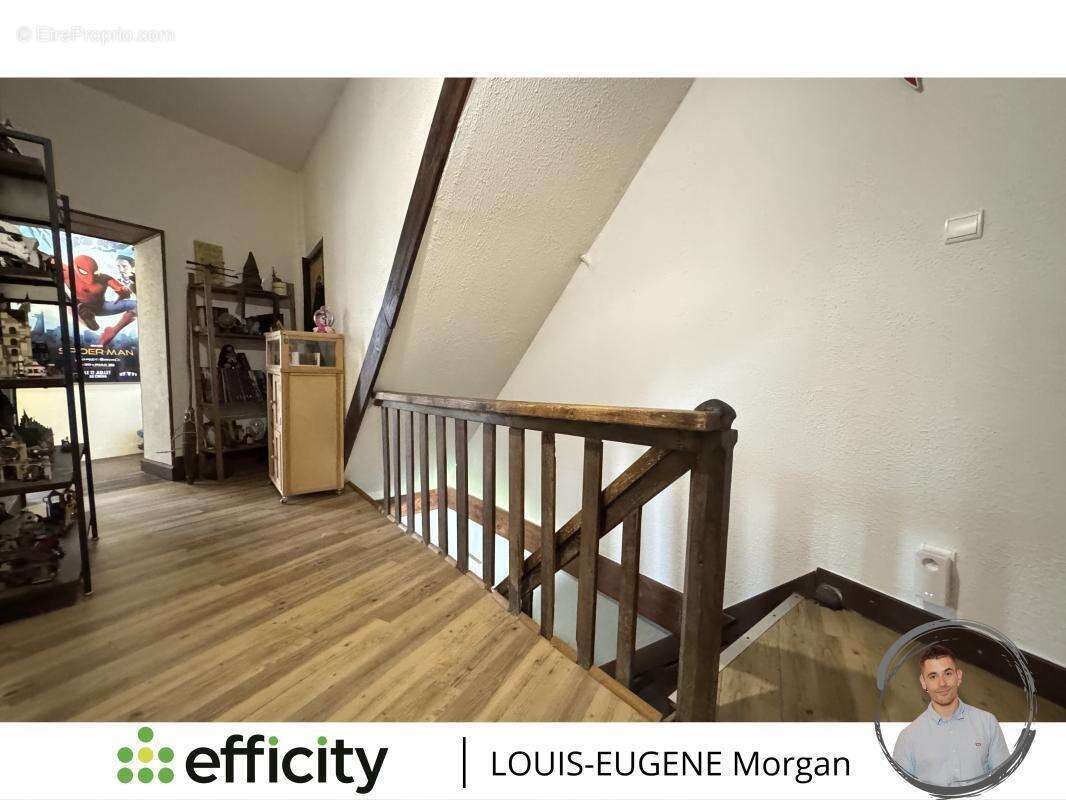 Maison 125 m² à Couhe  - photo 9
