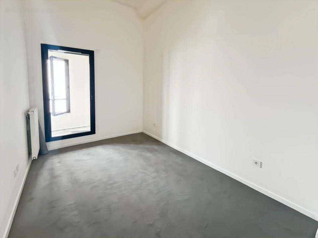 Appartement à STAINS