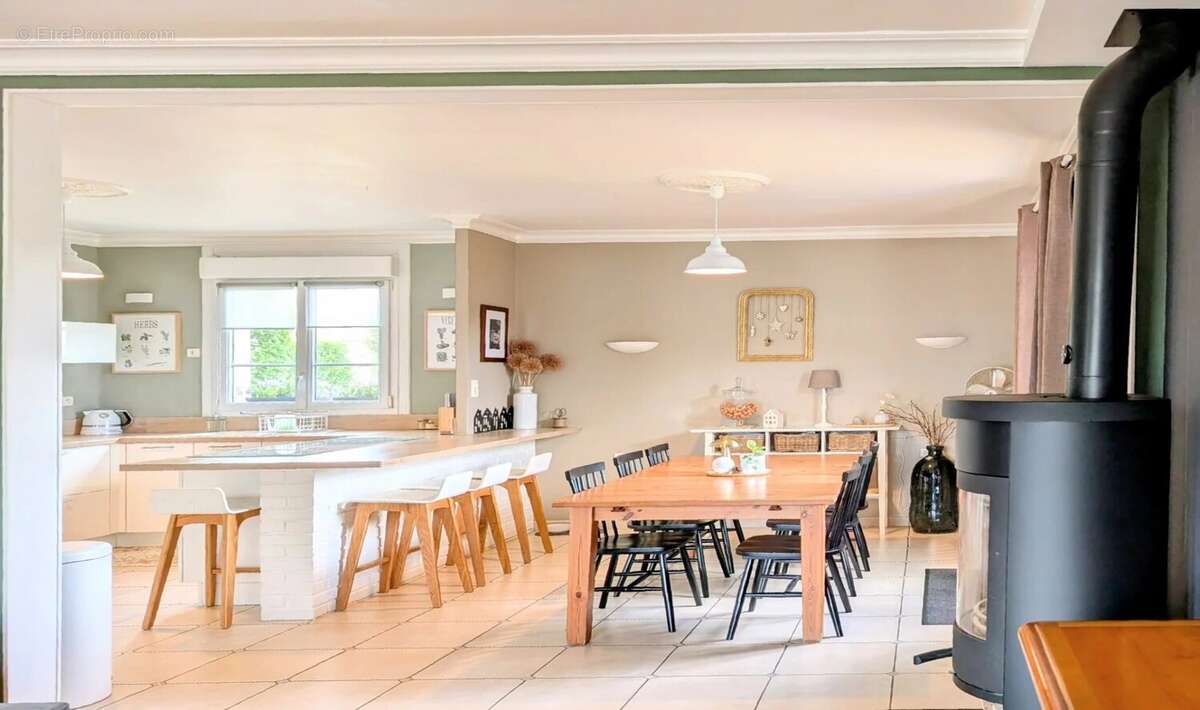 Maison à SAINT-MARTIN-DES-PRES