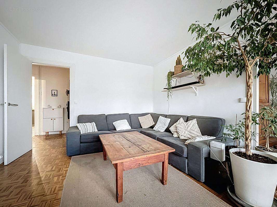 Appartement à VILLEJUIF