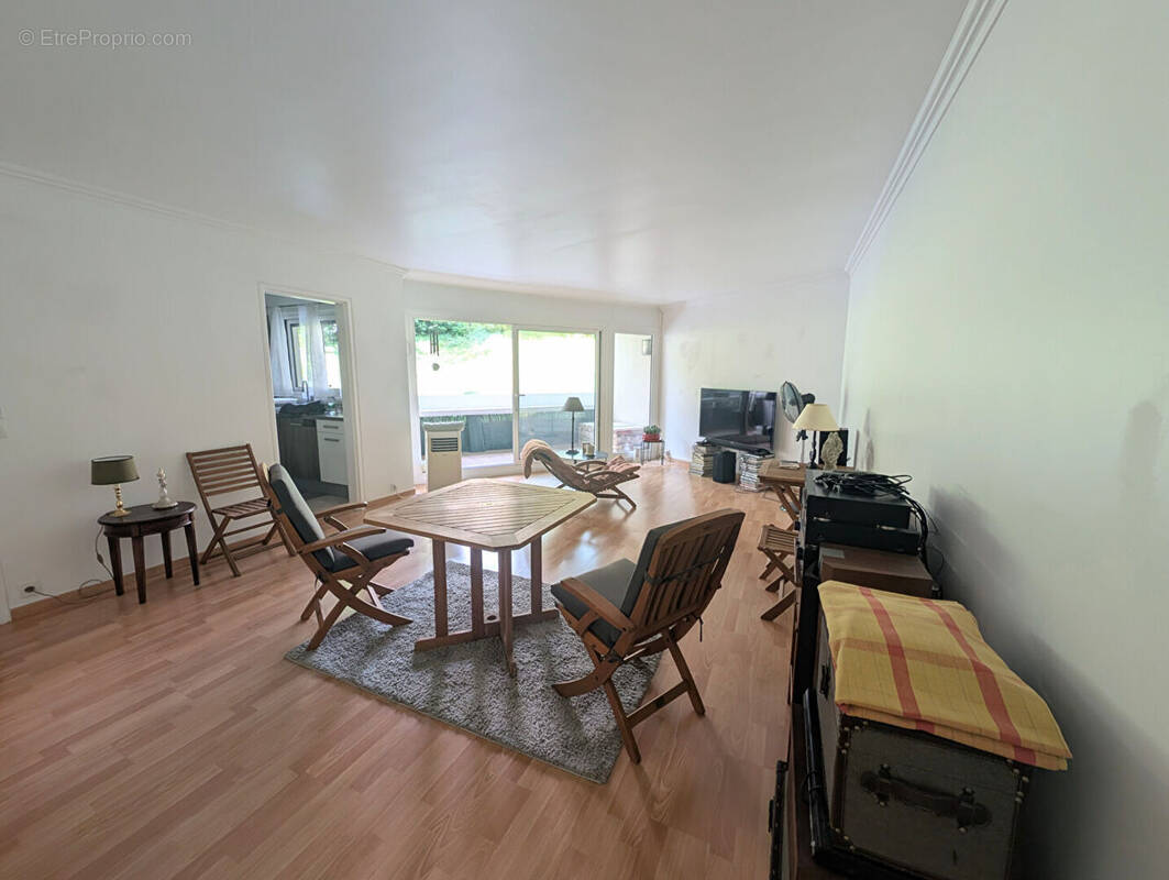 Appartement à ROSNY-SOUS-BOIS