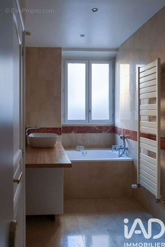 Photo 7 - Appartement à MONTROUGE