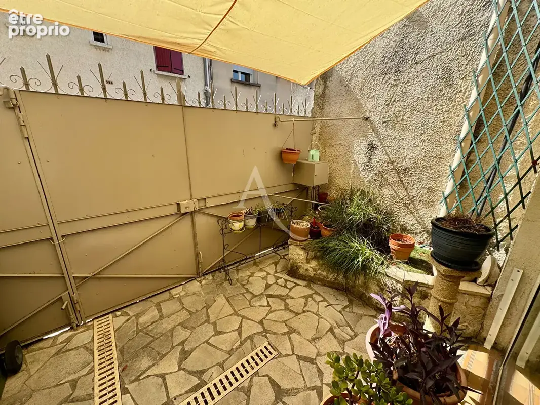 Maison de ville Nimes 6 pièce(s) 160 m2 - photo 18