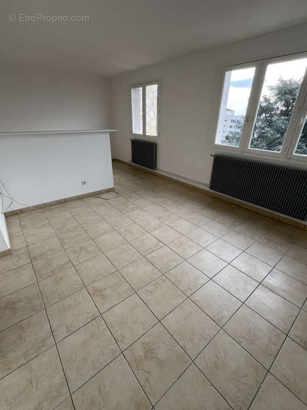 Appartement à LE PASSAGE