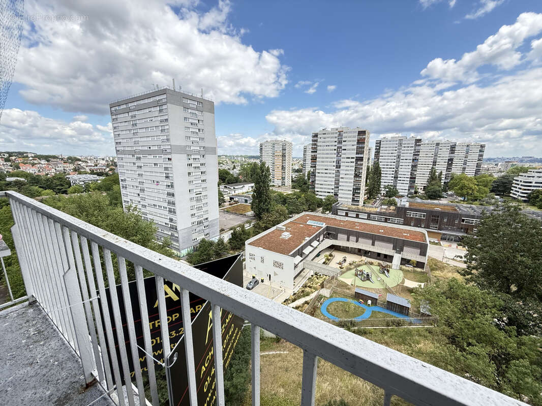 Appartement à FONTENAY-SOUS-BOIS