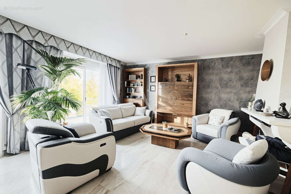 Maison à NEUILLY-PLAISANCE