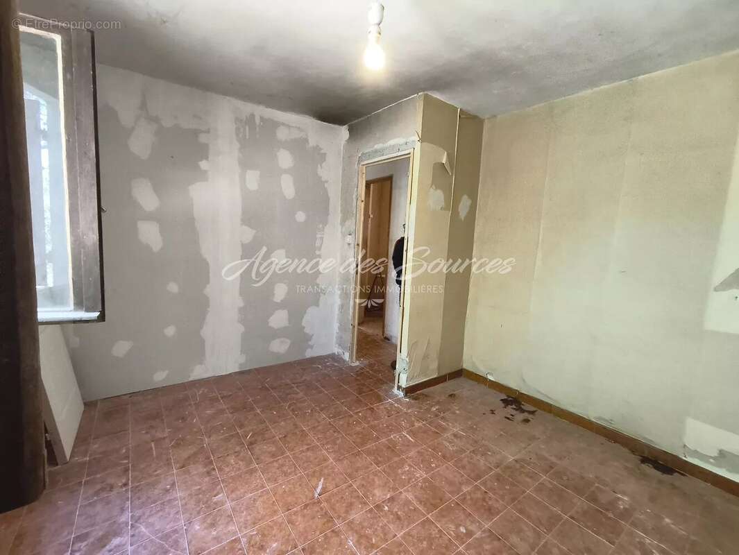 Maison de 70 m² plain-pied à Saint-Martin-de-Pallières - photo 3