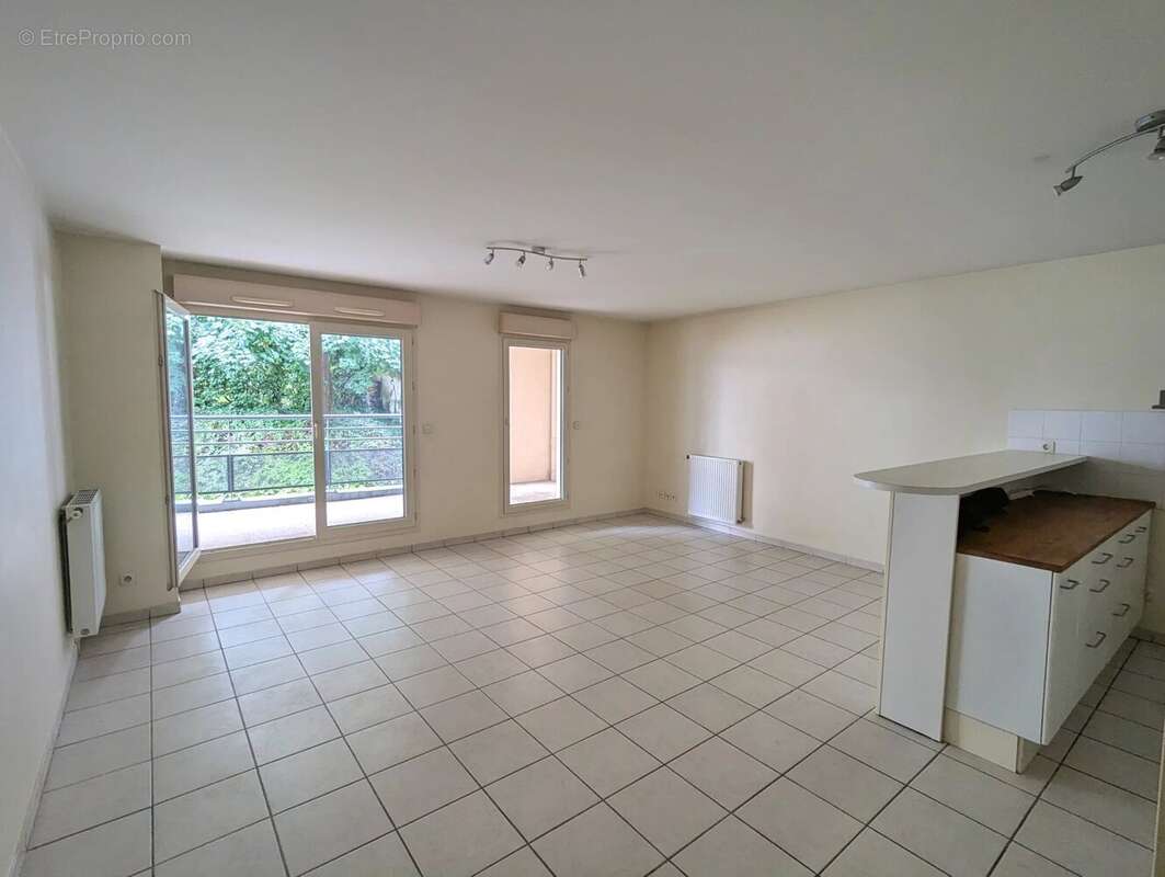 Appartement à TASSIN-LA-DEMI-LUNE