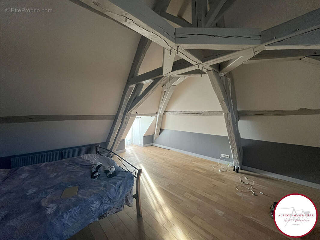 Appartement à SAINT-AMAND-MONTROND