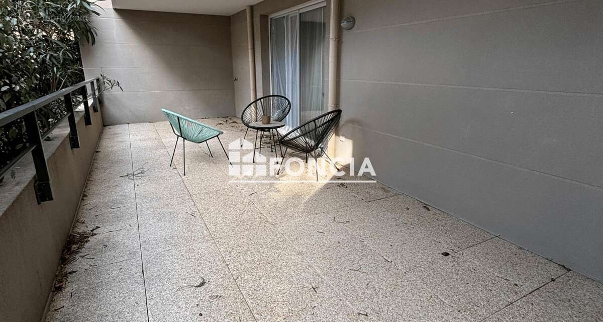 Appartement à HYERES