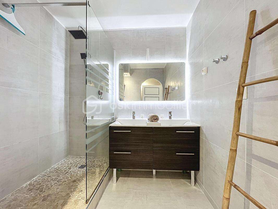 Bel appartement 41,60 m2 résidence de standing avec piscine - photo 11