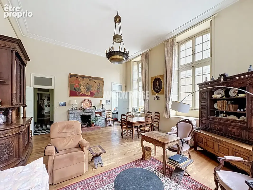 Appartement T4 de caractère  avec grands volumes au coeur de Saint-Malo Intra-Muros - photo 4