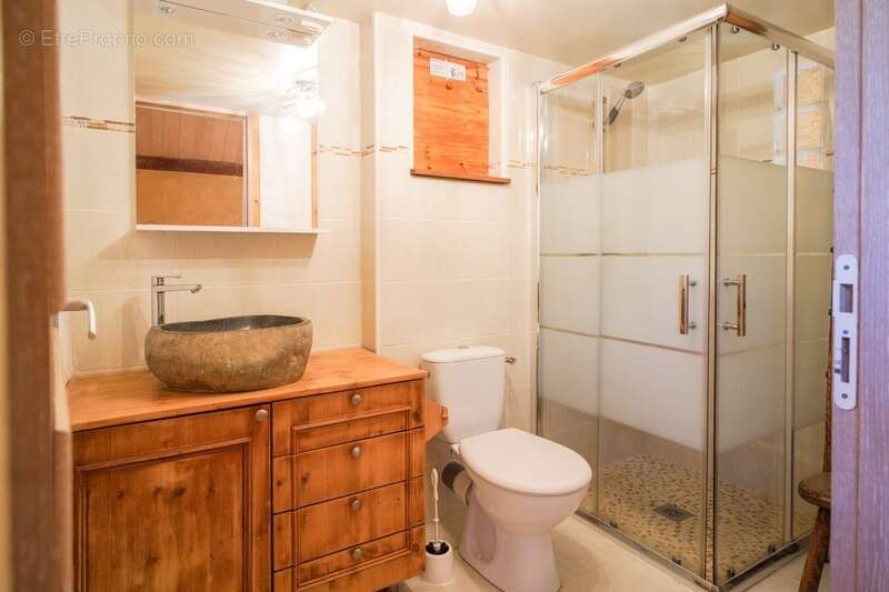 Maison à vendre 8 pièces EMERINGES (69) - photo 8