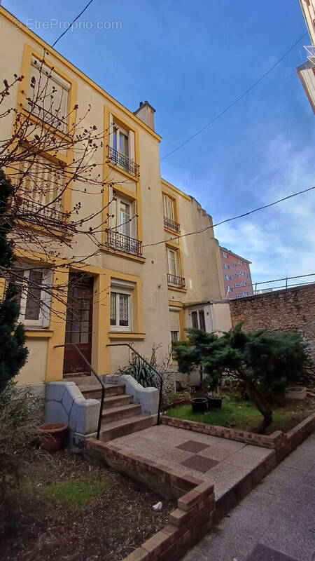 Appartement à LE PRE-SAINT-GERVAIS
