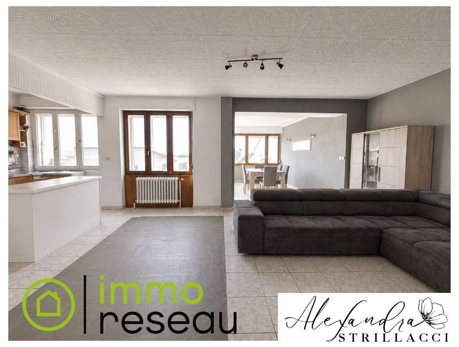 Maison à MERCY-LE-BAS