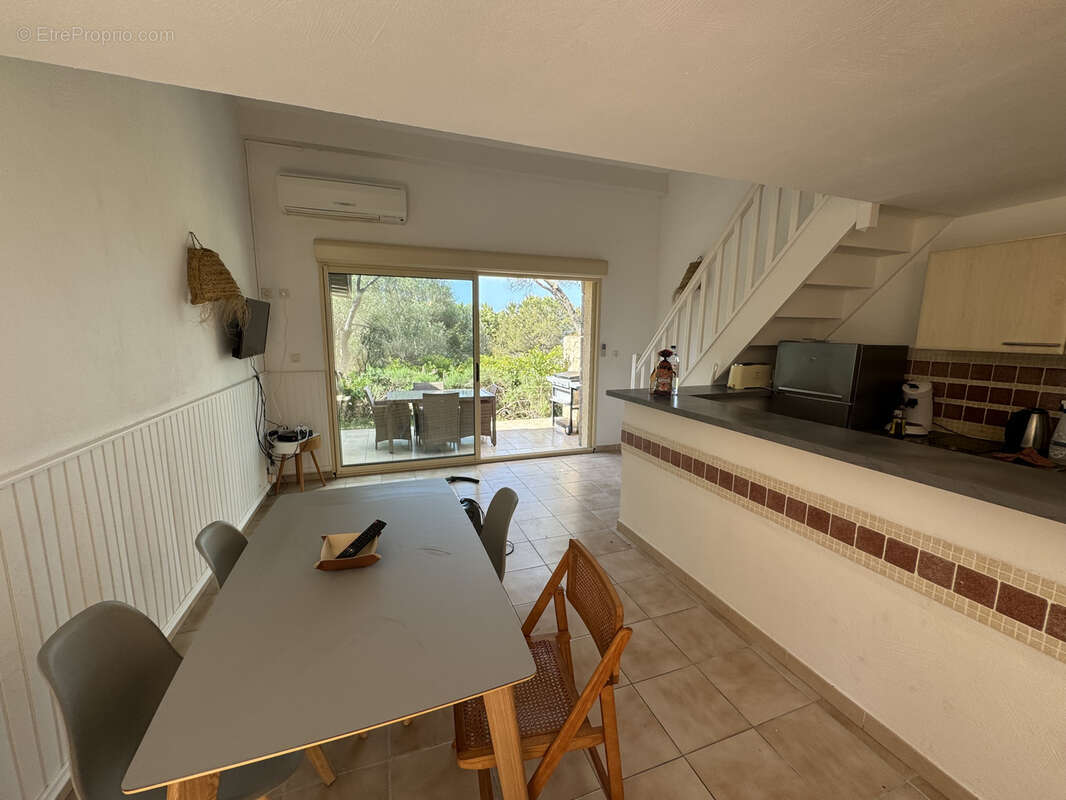 Appartement à OLMETO