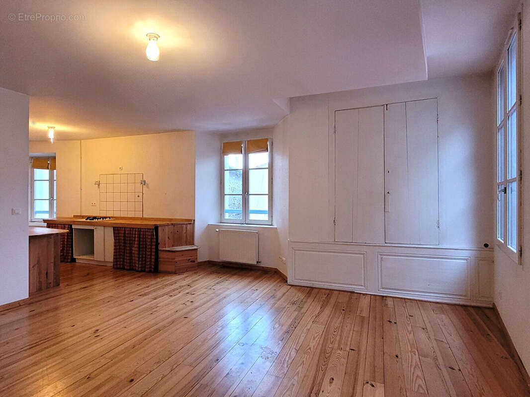 Appartement à LE PUY-EN-VELAY