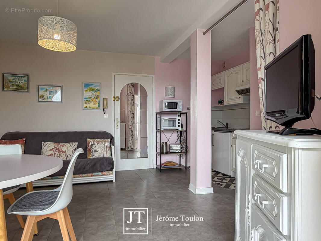 Appartement à VAUX-SUR-MER