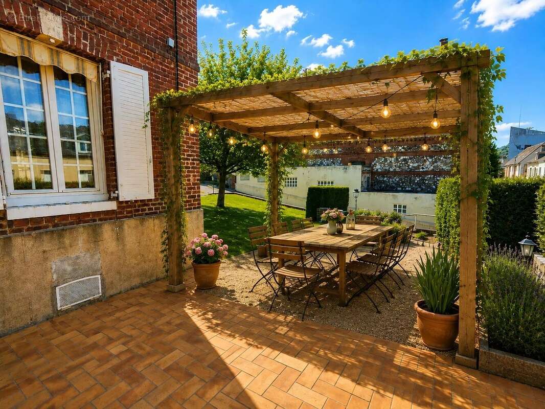  À Vendre – Maison énorme potentiel - photo 20