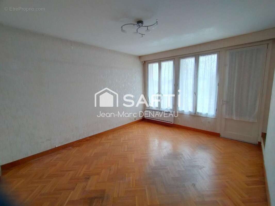 Photo 2 - Maison à AVOINE