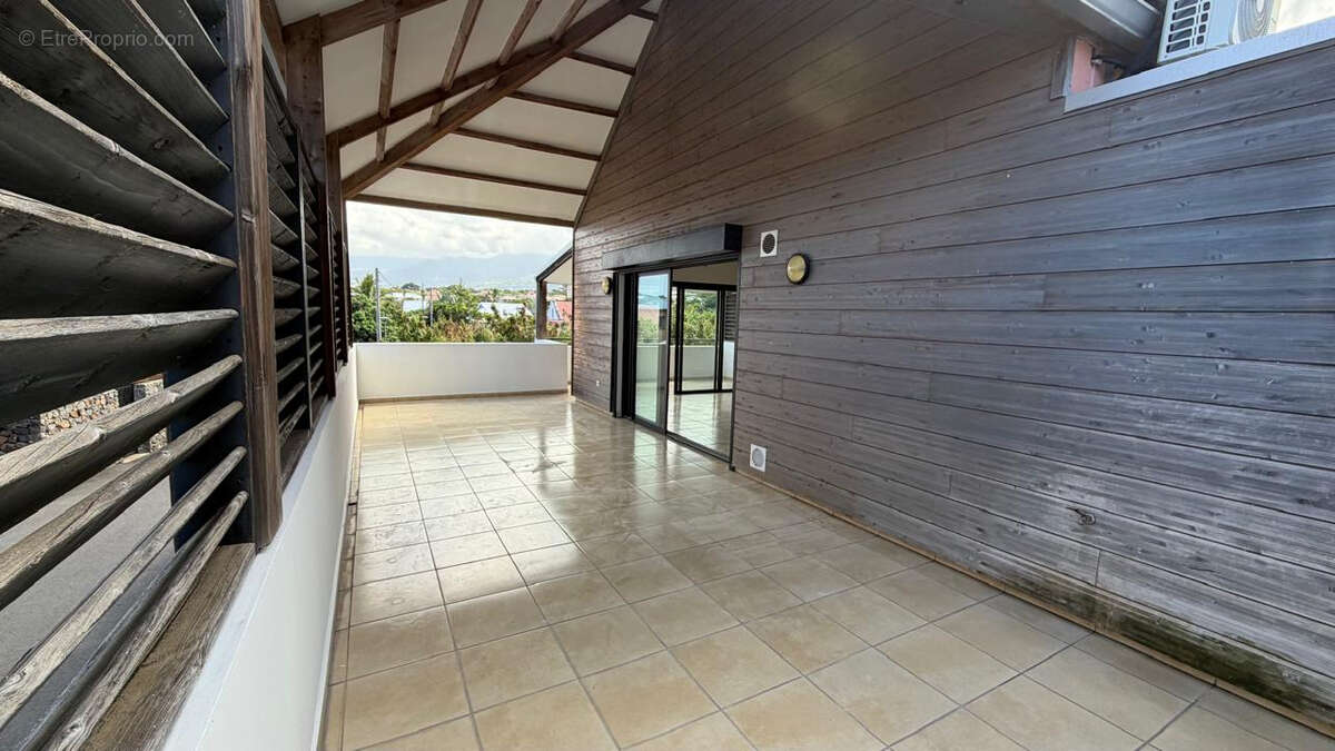 Appartement Saint Pierre 4 pièce(s) - photo 7