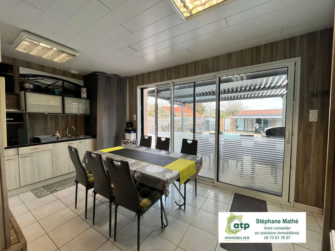 Maison à SAINT-DENIS-LA-CHEVASSE