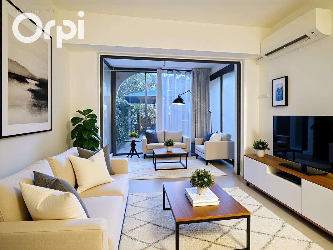 Appartement à VILLENEUVE-LOUBET