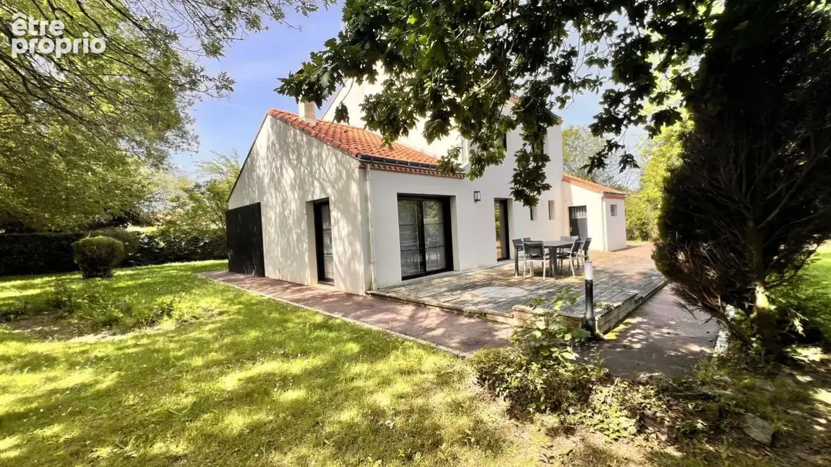 Maison 155 m² à Vertou  - photo 1