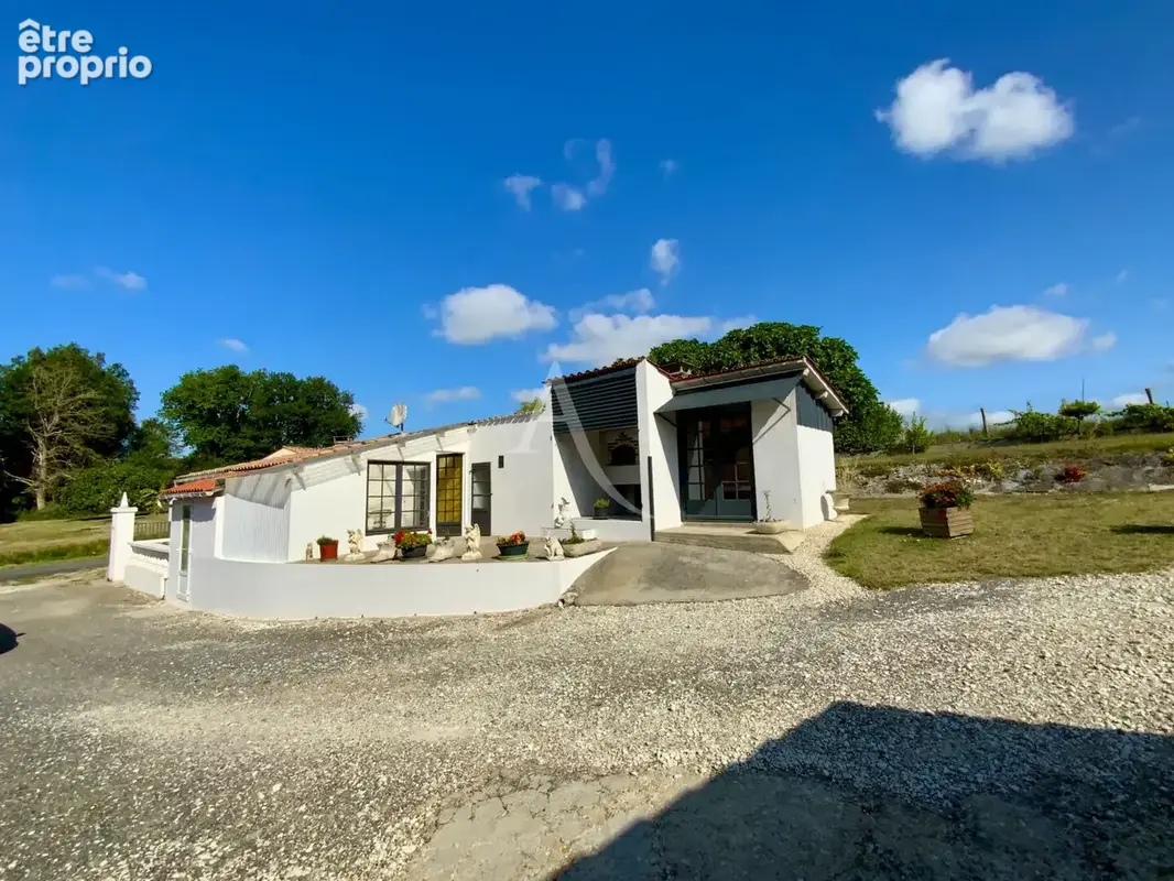 Belle longère proche Mirambeau + gîte indépendant. - photo 18