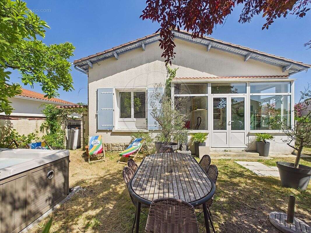 Maison à BREUILLET