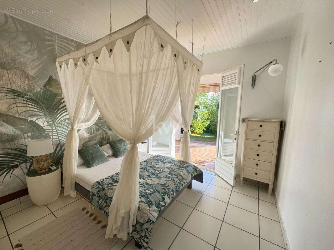 Maison à CASE-PILOTE