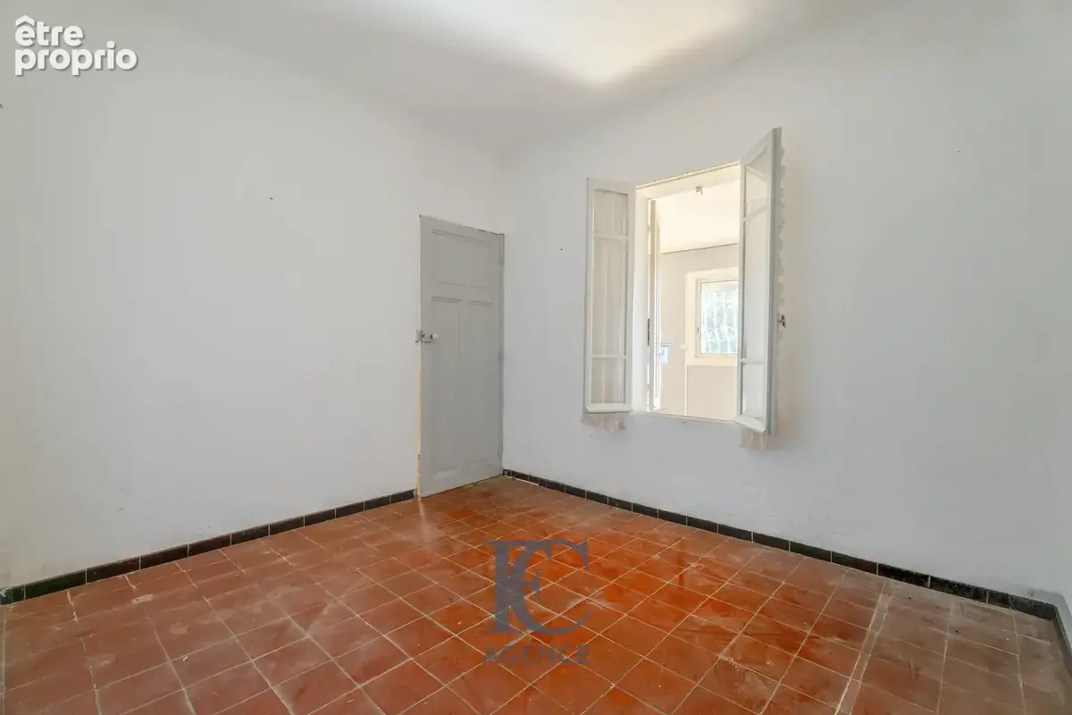 Maison de campagne à rénover au cœur des vignes - photo 5