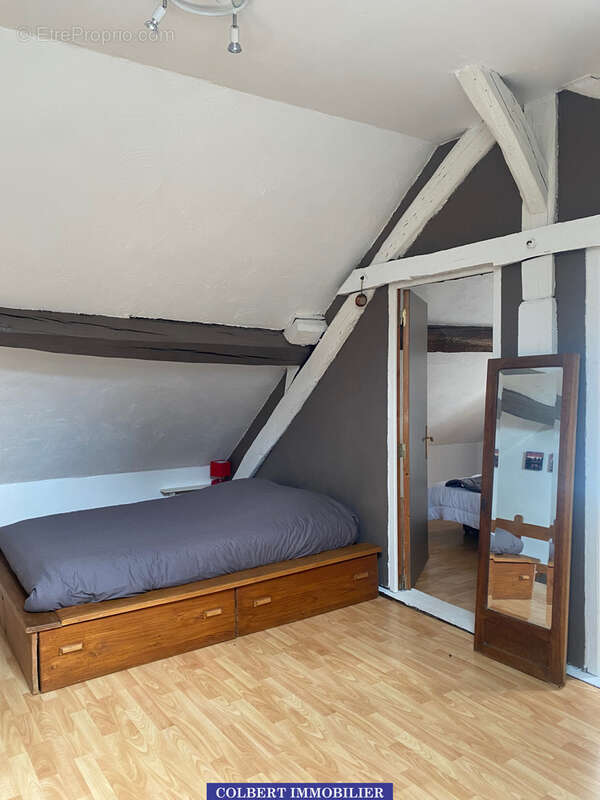 Maison à CHICHEE