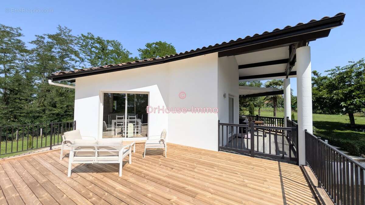 Maison 159 m² à Prechacq-Les-Bains  - photo 26