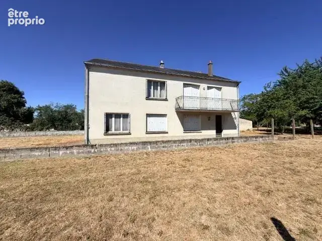 Maison 91 m² à Distre  - photo 1