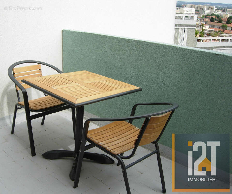 Appartement à NIMES