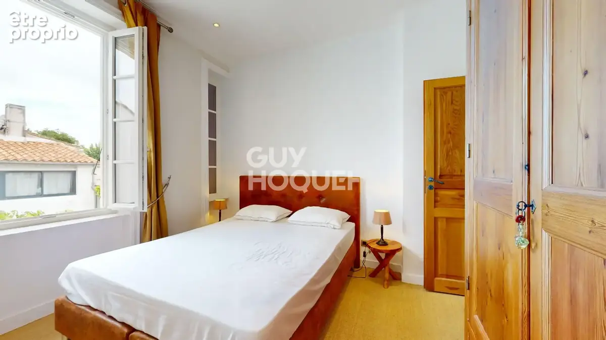 Appartement de charme avec vue sur le port et potentiel mixte ? Ars-en-Ré - photo 7