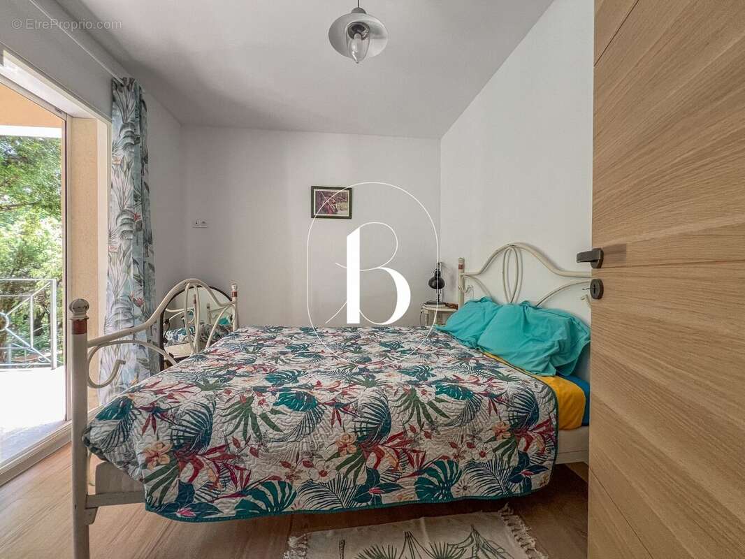 Maison à GOUDARGUES